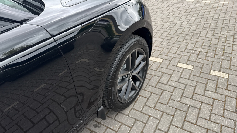 Land Rover Range Rover Velar 2.0 D200 MHEV Belgravia Edition 5dr Auto Diesel Estate